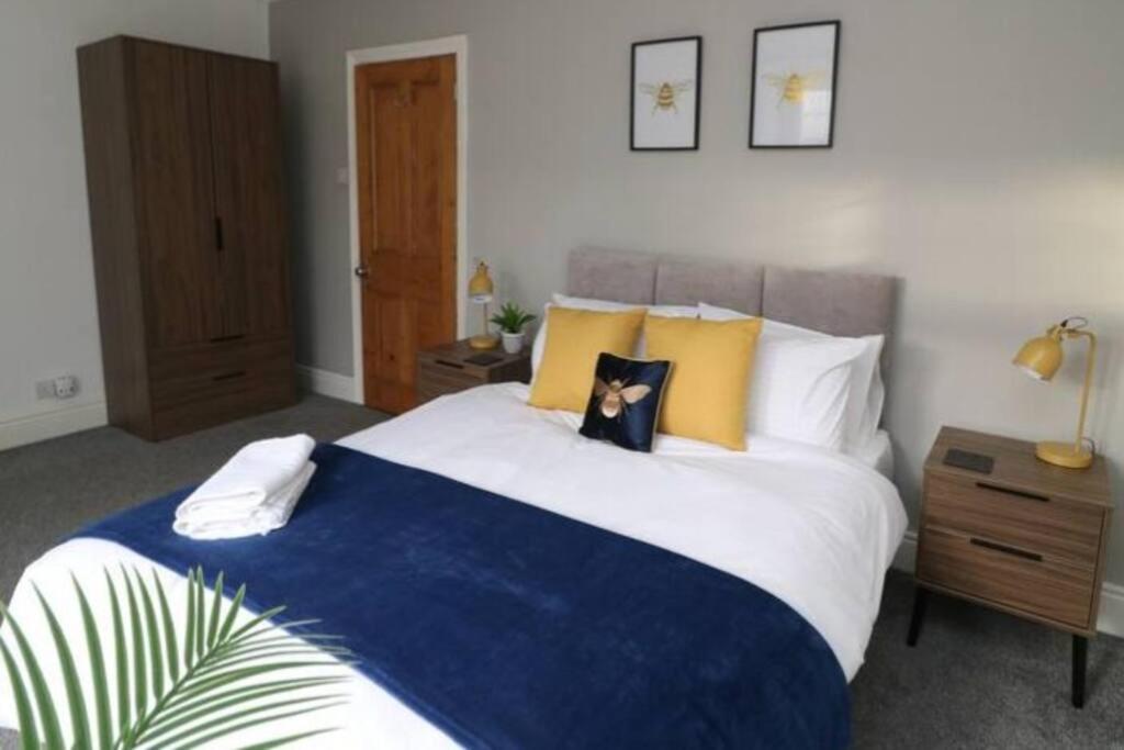 2 Bedroom Characterful House Lancaster Buitenkant foto